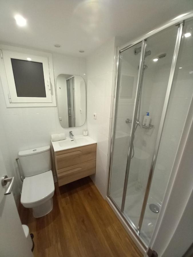 Live Like A Local In Bcn Apartment บาร์เซโลนา ภายนอก รูปภาพ